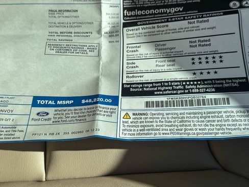 Used 2023 Ford Explorer XLT w/ Equipment Group 202A AWD/4WD image 36