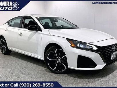 Used 2023 Nissan Altima 2.5 SR