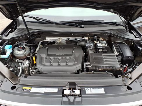 Used 2019 Volkswagen Tiguan SEL Premium image 9