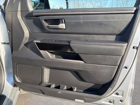 Used 2022 Toyota Tundra Limited image 25