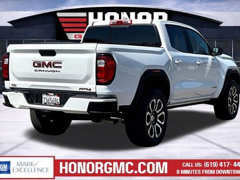 Used 2024 GMC Canyon AT4 AWD/4WD image 6