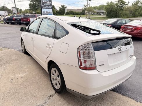 Used 2009 Toyota Prius w/ Pkg 2 FWD image 5
