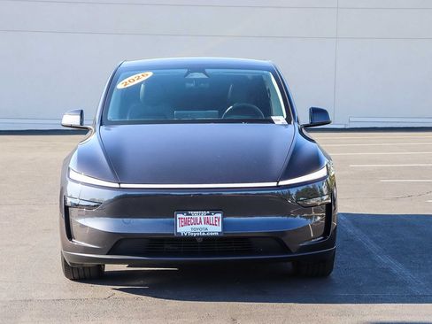 Used 2026 Tesla Model Y 2WD image 2