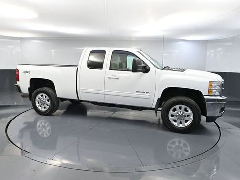Used 2013 Chevrolet Silverado 2500 LTZ w/ LTZ Plus Package image 4