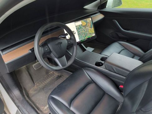 Used 2020 Tesla Model 3 Long Range AWD/4WD image 3