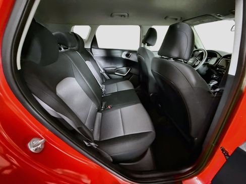 Used 2023 Kia Soul S FWD image 27