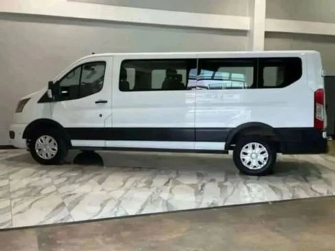 Used 2024 Ford Transit 350 XLT image 9