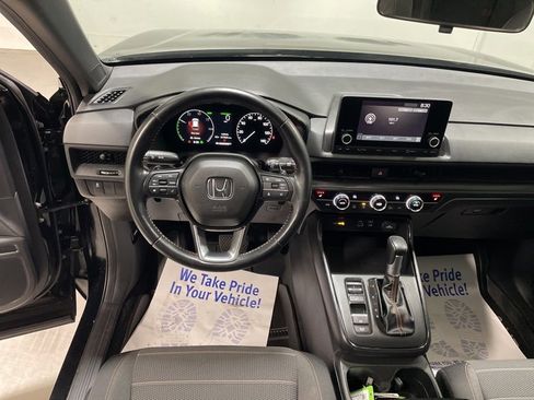 Used 2025 Honda CR-V Sport image 27