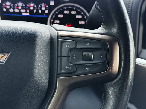 Used 2021 Chevrolet Silverado 1500 High Country w/ Technology Package AWD/4WD image 19