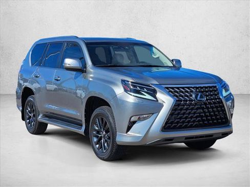 Used 2021 Lexus GX 460 Premium w/ Premium Plus Package image 3