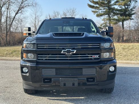 Used 2018 Chevrolet Silverado 2500 LTZ w/ Duramax Plus Package image 2