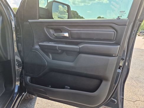 Used 2026 RAM 1500 Express RWD image 33