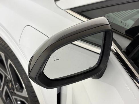 Certified 2024 Chevrolet Equinox EV LT w/ Active Safety Package 3 FWD image 14