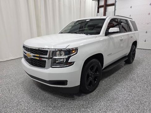 Used 2017 Chevrolet Tahoe LT RWD image 2