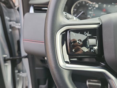 Used 2023 Land Rover Discovery Sport S R-Dynamic image 27