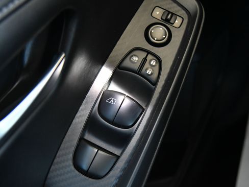 Used 2024 Nissan Sentra SV FWD image 29