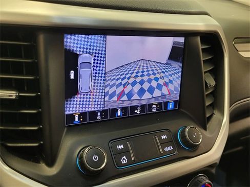 Used 2023 GMC Acadia SLT w/ Technology Package image 20