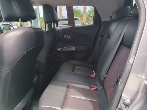 Used 2014 Nissan Juke SL FWD image 15