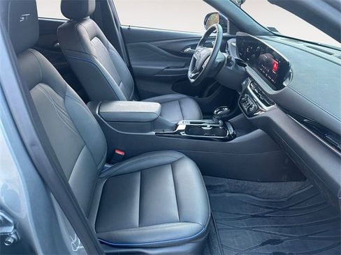 Used 2024 Buick Envista Sport Touring image 15