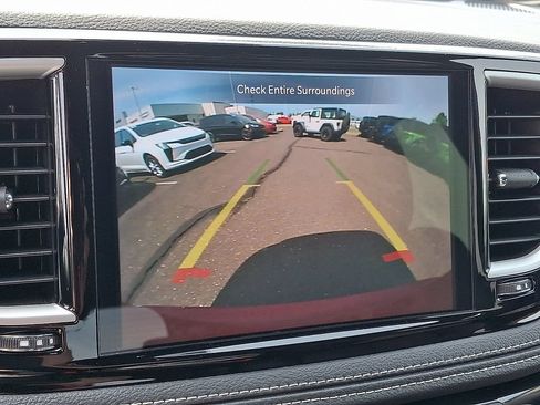 New 2027 Chrysler Pacifica Select FWD image 13