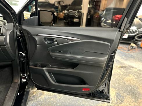 Used 2021 Honda Passport EX-L image 30