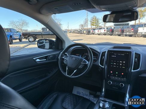 Used 2024 Ford Edge Titanium image 51