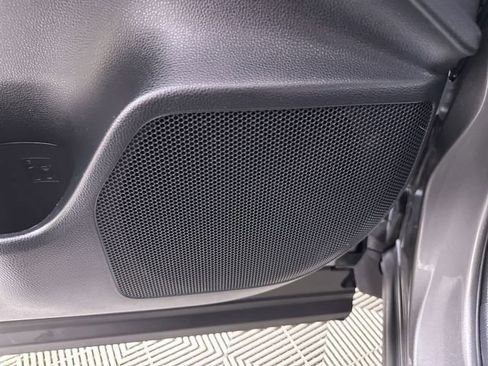 Used 2023 Toyota Crown XLE image 33