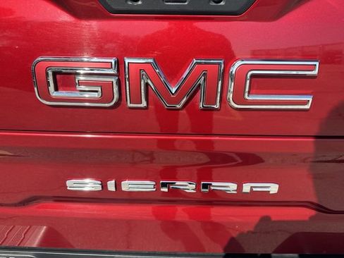 Used 2021 GMC Sierra 1500 SLT w/ SLT Premium Package image 29