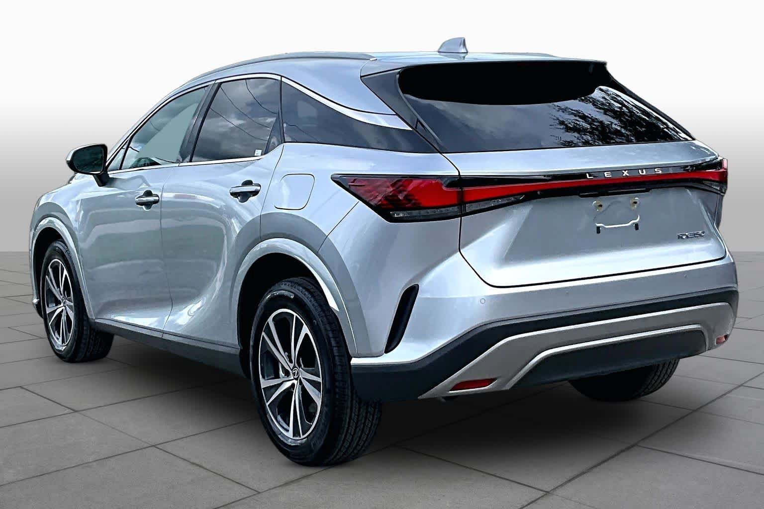 Used 2026 Lexus RX 350 FWD image 12