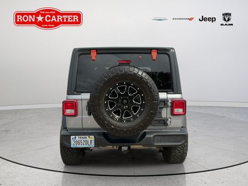 Certified 2020 Jeep Wrangler Sport AWD/4WD image 5