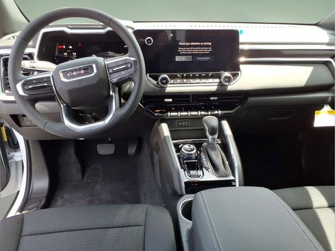New 2026 GMC Canyon Elevation w/ Convenience Package AWD/4WD image 8