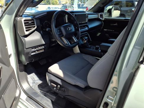 Certified 2025 Toyota Sequoia SR5 image 15