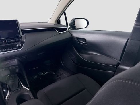 Certified 2025 Toyota Corolla LE FWD image 23