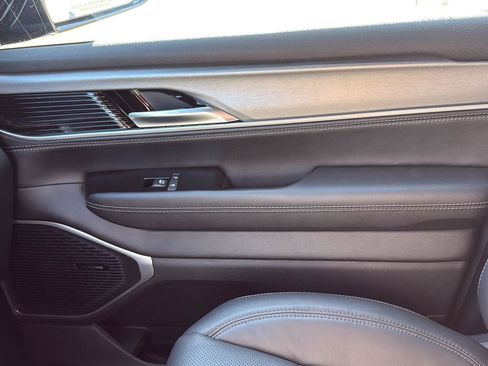 New 2026 Jeep Grand Wagoneer Limited AWD/4WD image 23