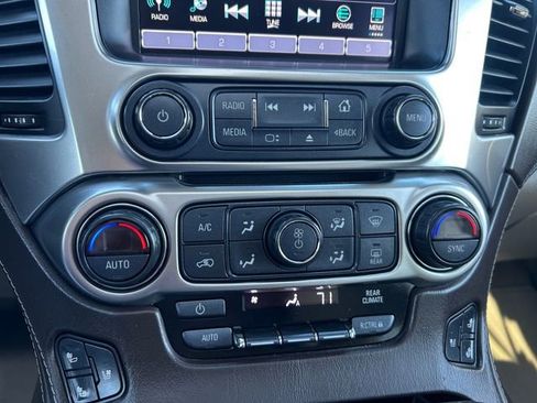Used 2017 Chevrolet Suburban Premier image 15