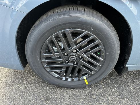 New 2026 Nissan Sentra SV image 13