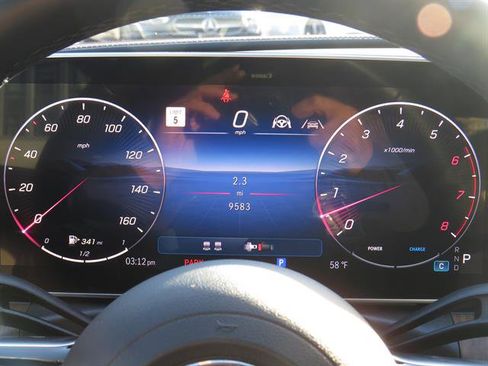 Used 2024 Mercedes-Benz CLE 450 4MATIC Coupe image 11