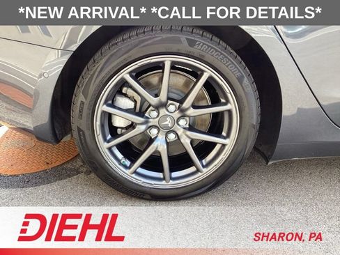 Used 2018 Tesla Model 3 Long Range AWD/4WD image 11