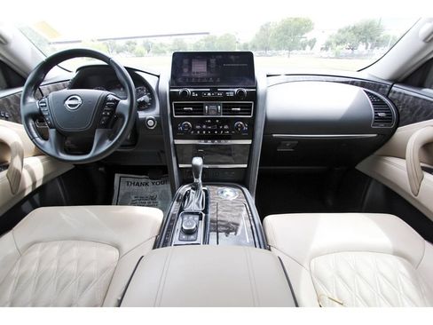 Used 2021 Nissan Armada Platinum w/ Captain's Chairs Package RWD image 10