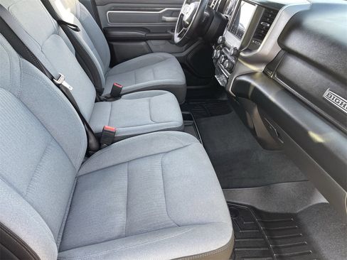 Used 2021 RAM 1500 Big Horn image 12