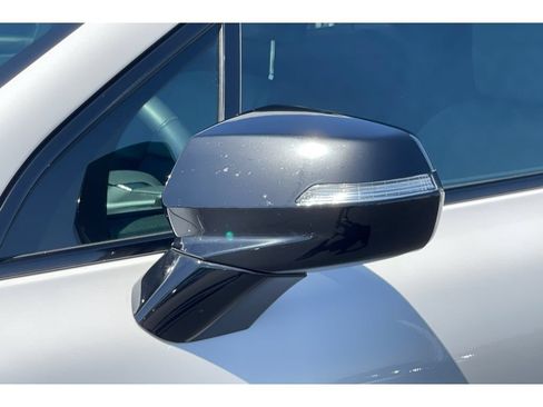 Used 2025 Honda Prologue Touring image 12