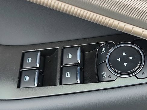 New 2026 Ford Explorer Active image 17