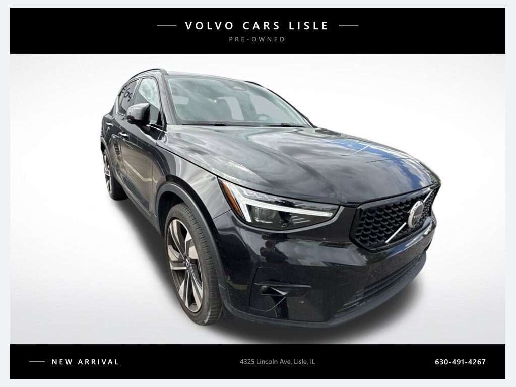 Certified 2025 Volvo XC40 B5 Ultra AWD/4WD image 1