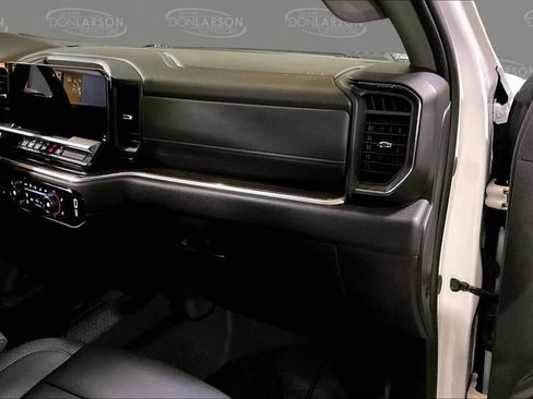 Used 2024 Chevrolet Silverado 3500 LT AWD/4WD image 33
