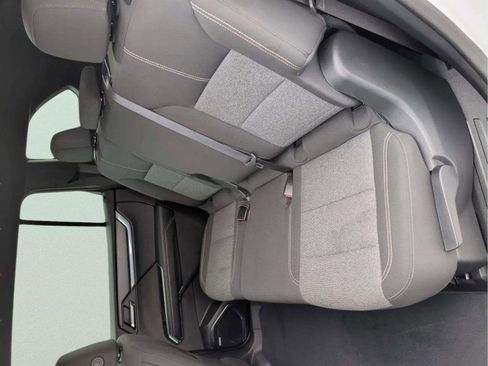 Used 2025 GMC Acadia Elevation image 15