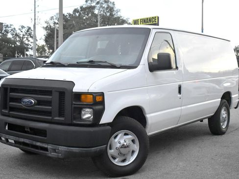 Used 2014 Ford E-250 and Econoline 250 w/ Commercial Cargo Van Package image 3