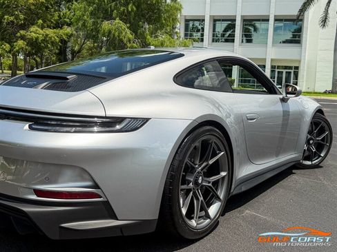 Used 2024 Porsche 911 GT3 RWD image 61