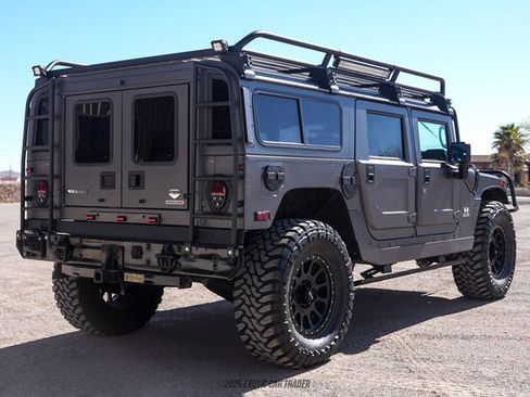 Used 2006 HUMMER H1 4-Door Wagon AWD/4WD image 8