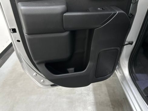 Used 2019 Chevrolet Silverado 1500 LT w/ Texas Edition RWD image 53