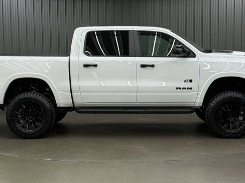 Used 2025 RAM 1500 Laramie w/ Night Edition image 6